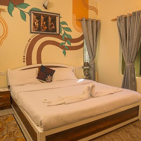Thehimalayanliving Whistling Pines Hotel Муктесвар Екстериор снимка